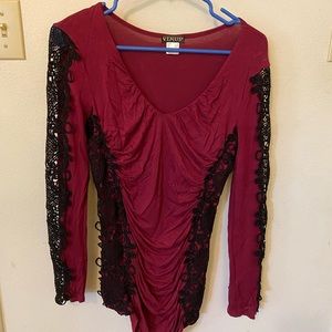 Venus Small red long sleeve top with lace details